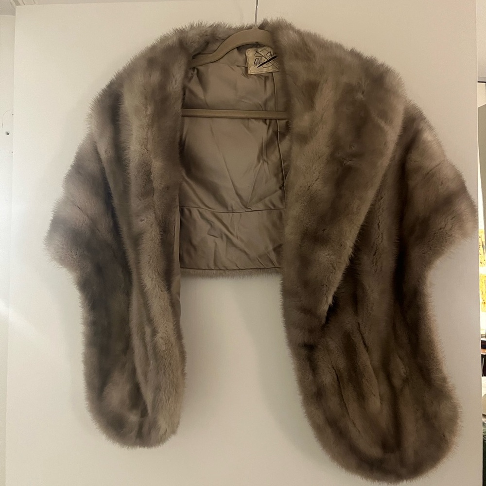 Vintage mutation mink Shaw